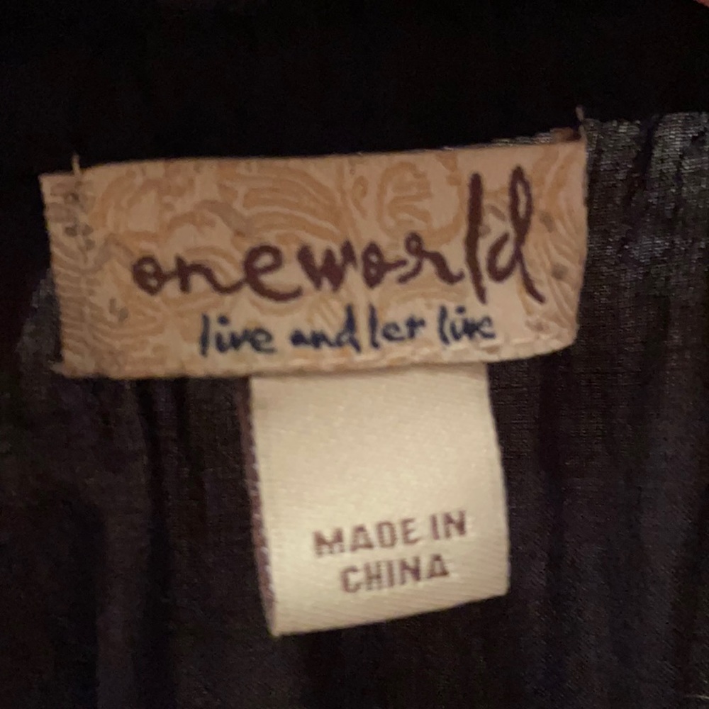 One World - Picture 8 of 10